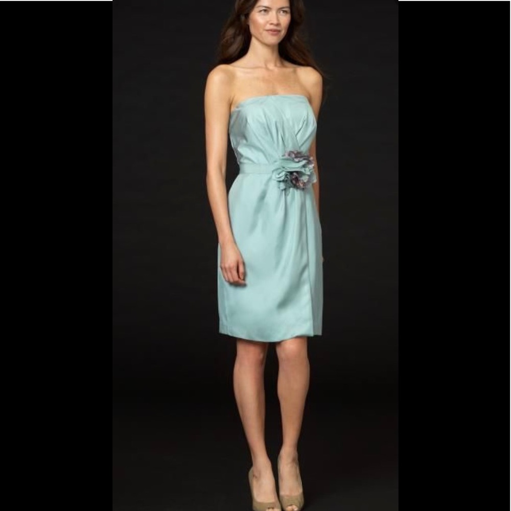 Banana Republic Monogram strapless dress in size 6